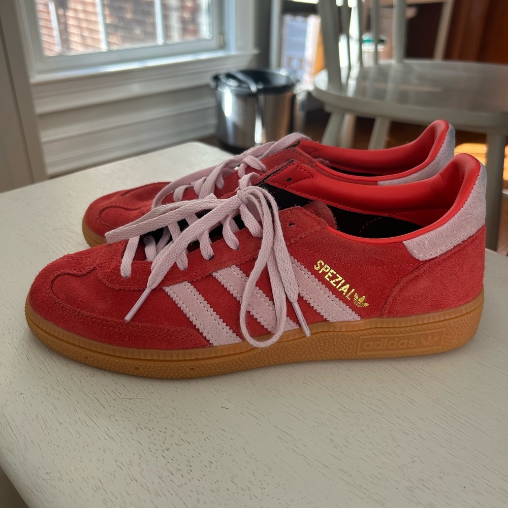 Adidas Handball Spezial (EU 38 2/3) Red, Pink, Gum Sole
